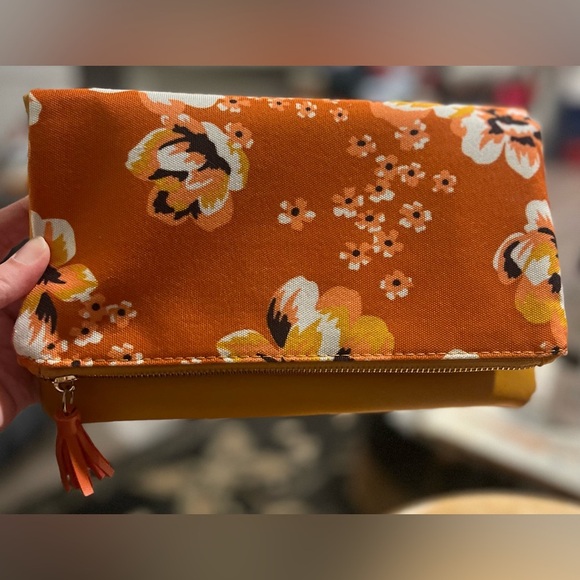 Rachel Pally Zahara Orange Vegan Leather Reversible Fold Over Clutch Bag NWOT - Picture 3 of 11